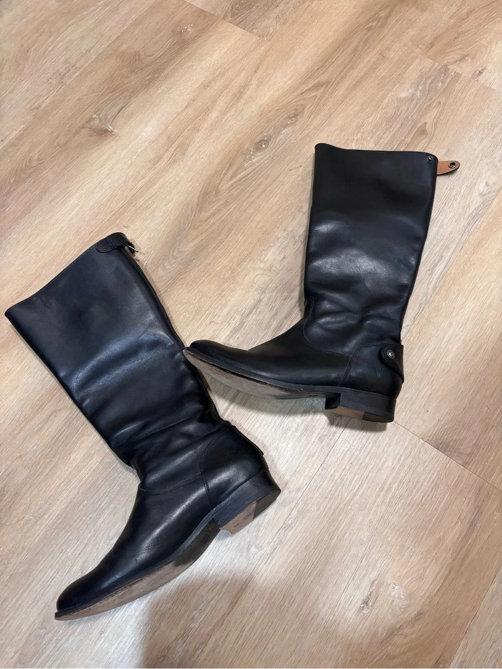 $388 Frye Women’s Melissa Black Leather Snap w/Zip Back Riding Boots -Size 8.5